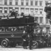Az elso autobusz az Andrassy uton 1915