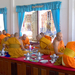 szerzetes-lakoma